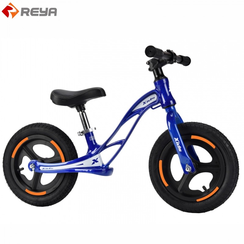 Kinder Balance Bike kein Portal geschnittenes kühles Laufrad, Schaukel Auto für schönes Baby, Kinder Balance Fahrrad